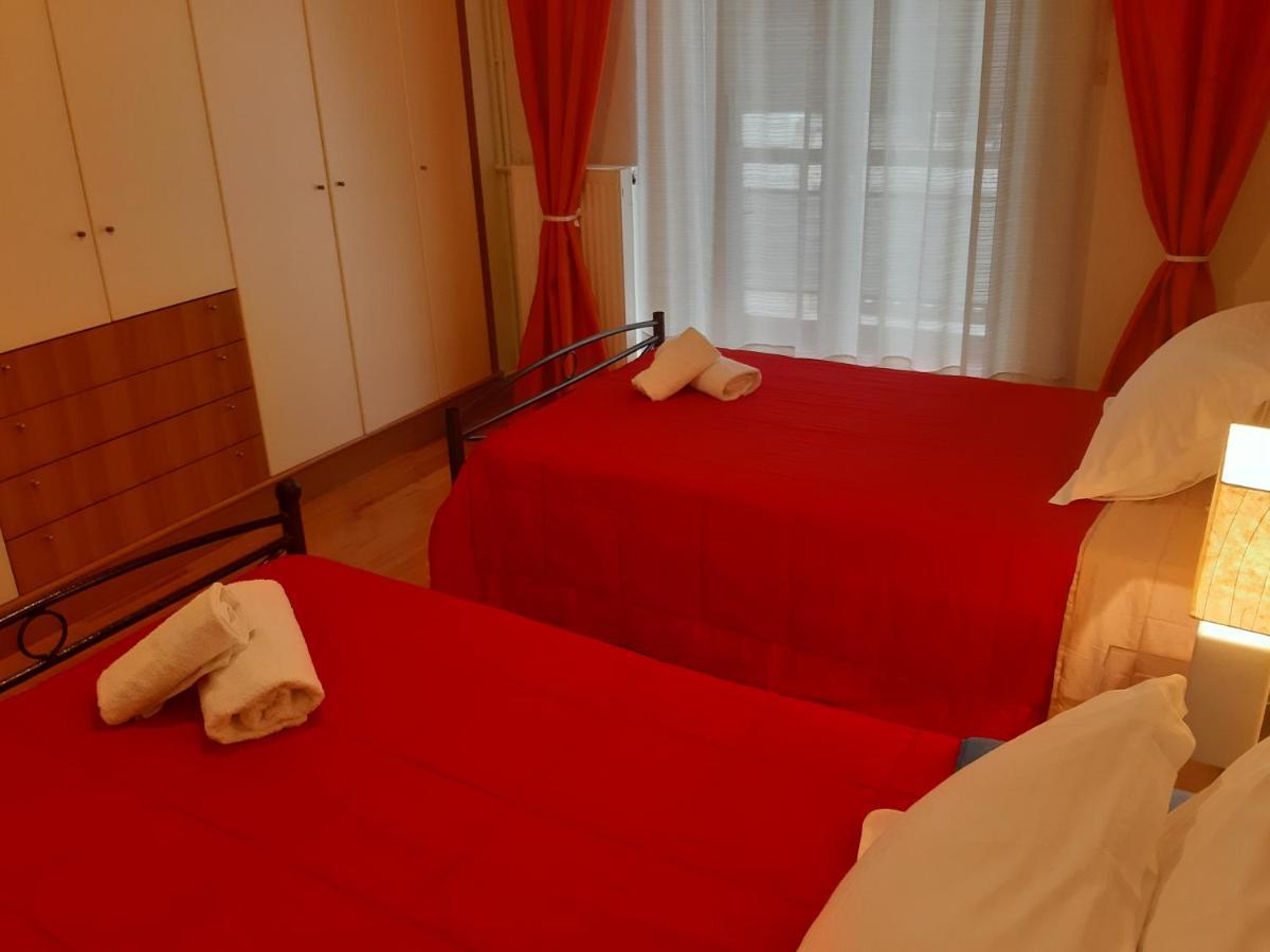 Elegante Apartamento Centrale Tríkala Екстериор снимка