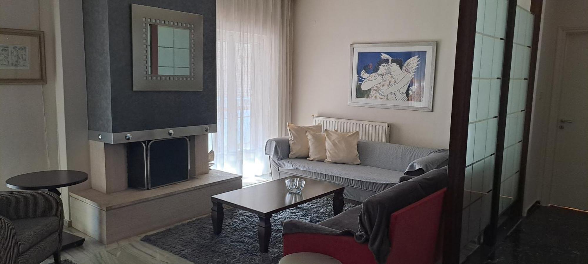 Elegante Apartamento Centrale Tríkala Екстериор снимка
