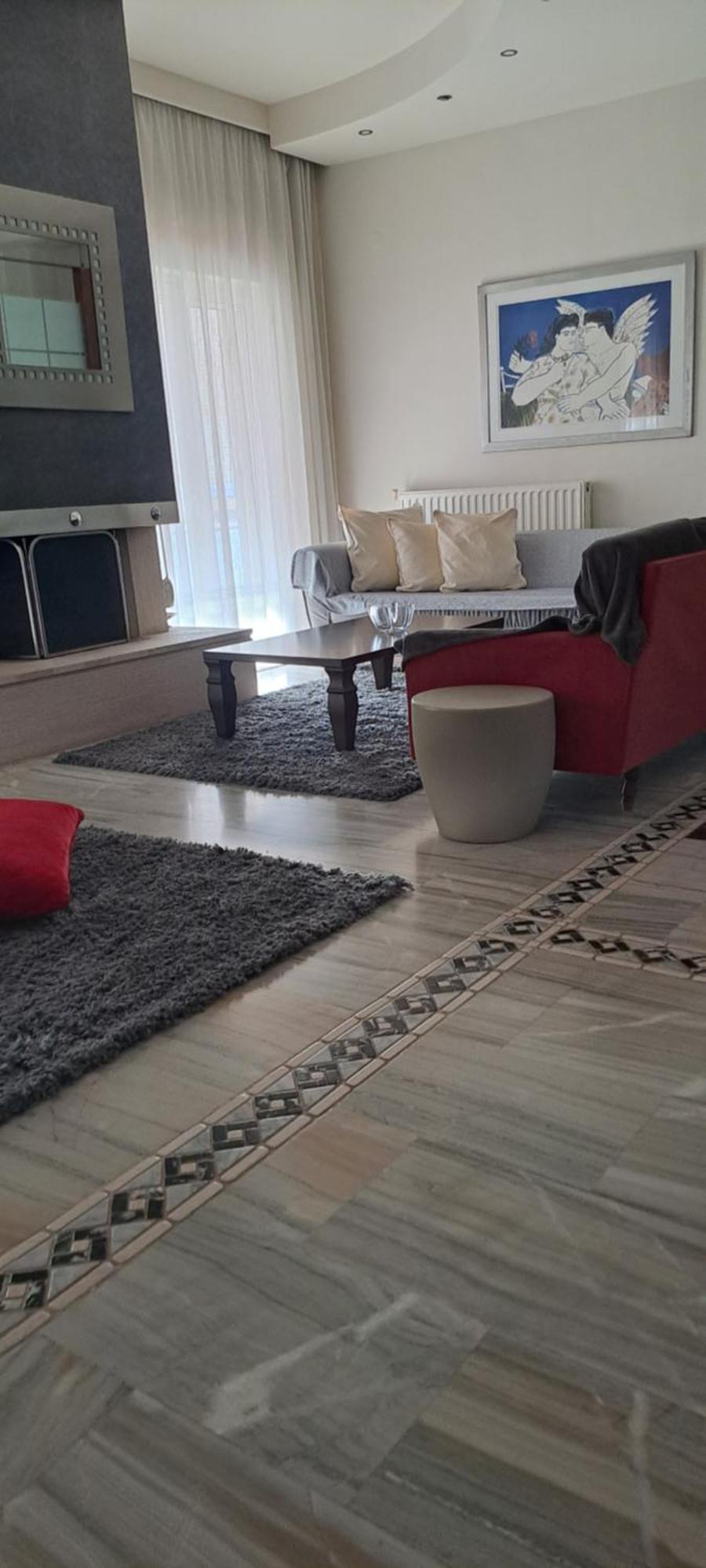 Elegante Apartamento Centrale Tríkala Екстериор снимка